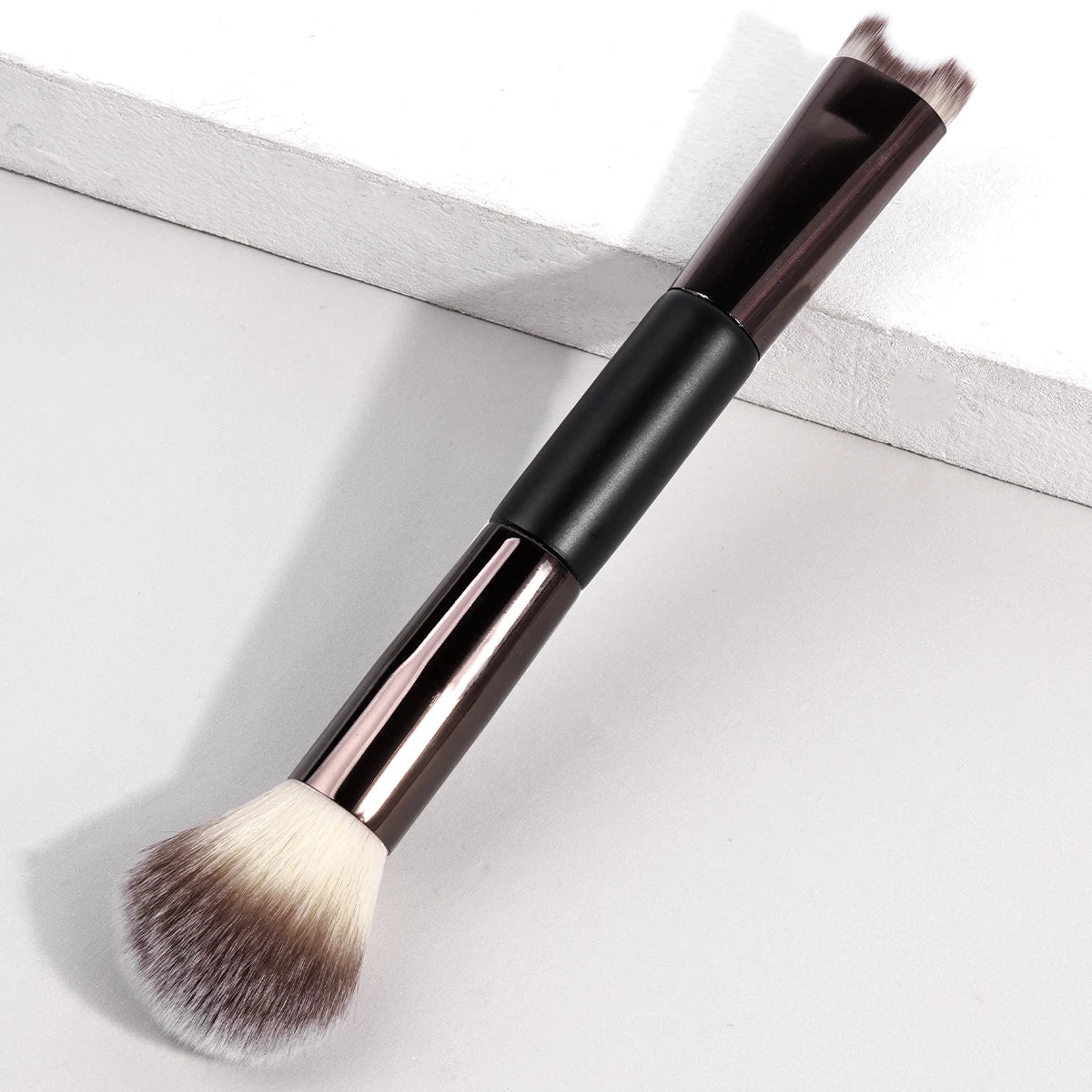 Nose Contour U-Brush